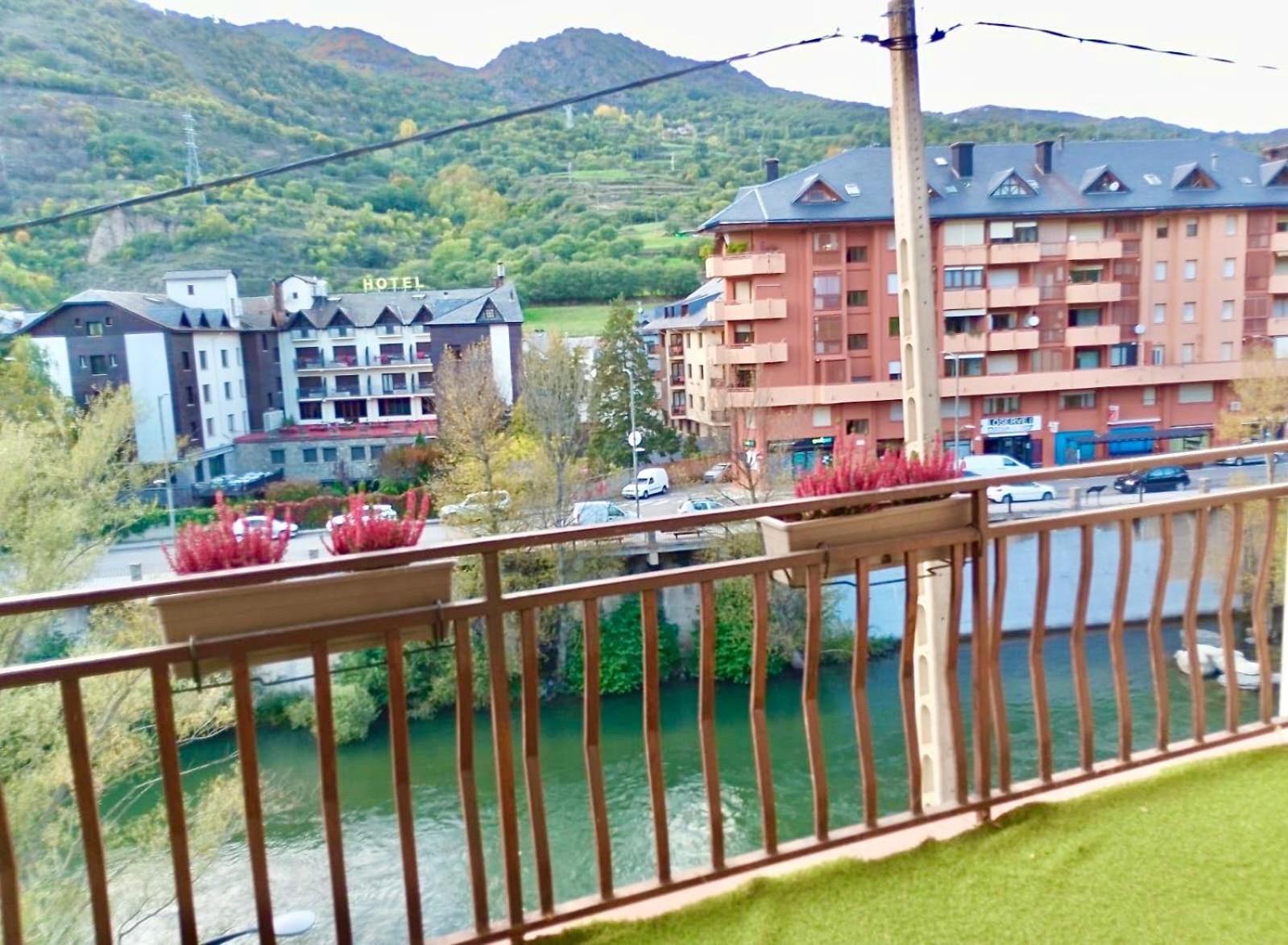 Apartament Les Vernedes - L'Amfitriona Сор Екстер'єр фото